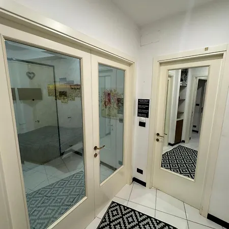 The Little House 別荘